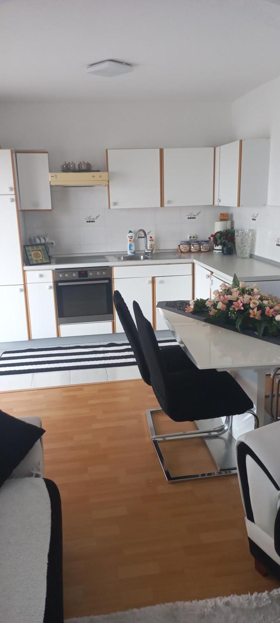 Holiday Home Peaceful Retreat Visoko Luaran gambar