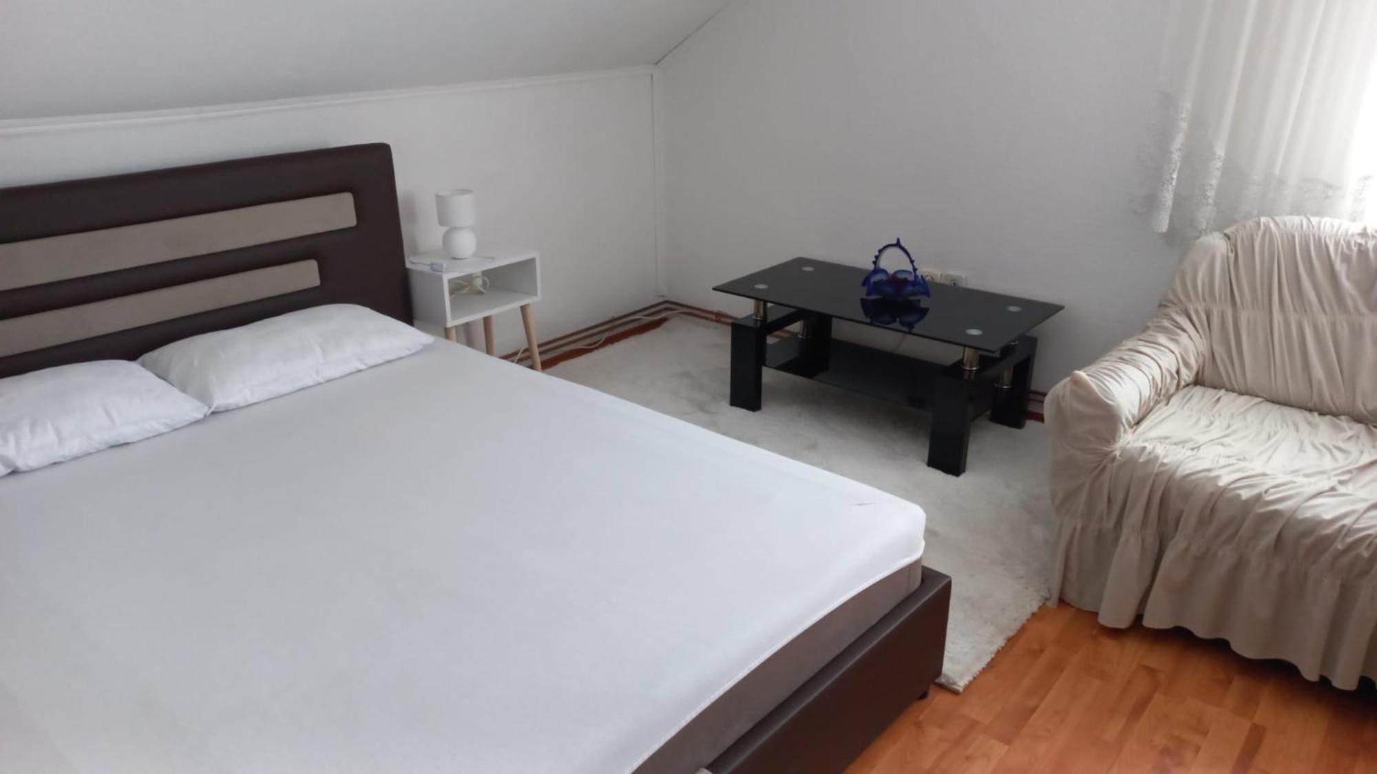 Holiday Home Peaceful Retreat Visoko Luaran gambar
